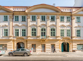 Harrachovský Palác